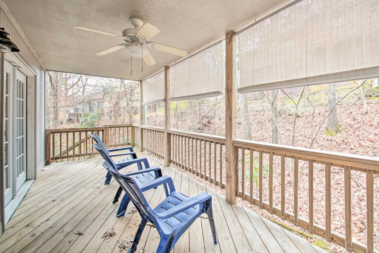 Family-Friendly Hot Springs Village Unit With Deck! Exterior photo